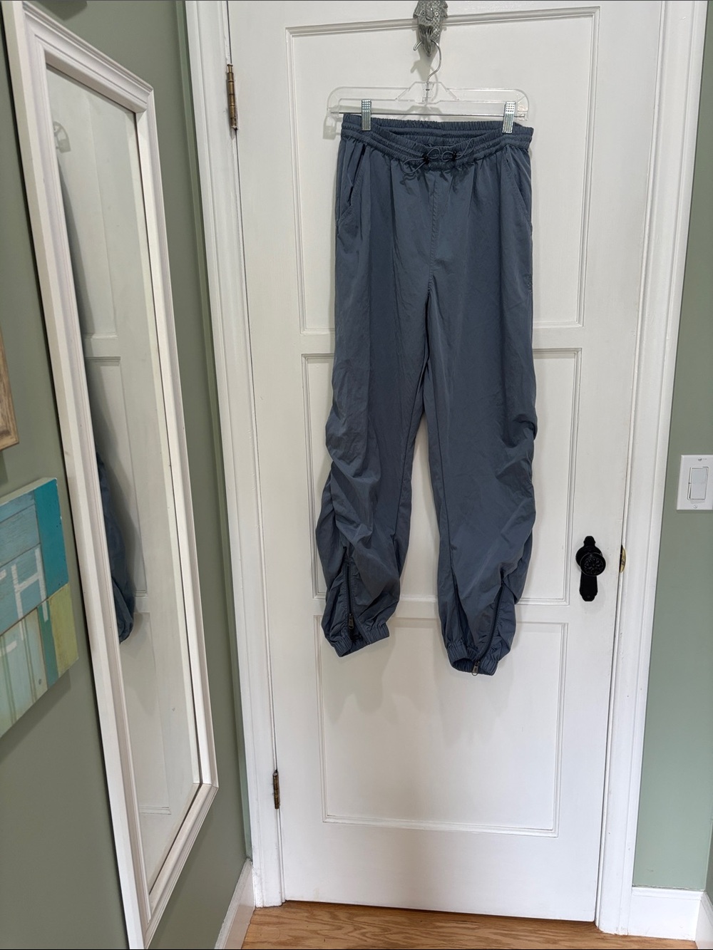 Free People Movement Slate Blue Drawstring Parachute Joggers small